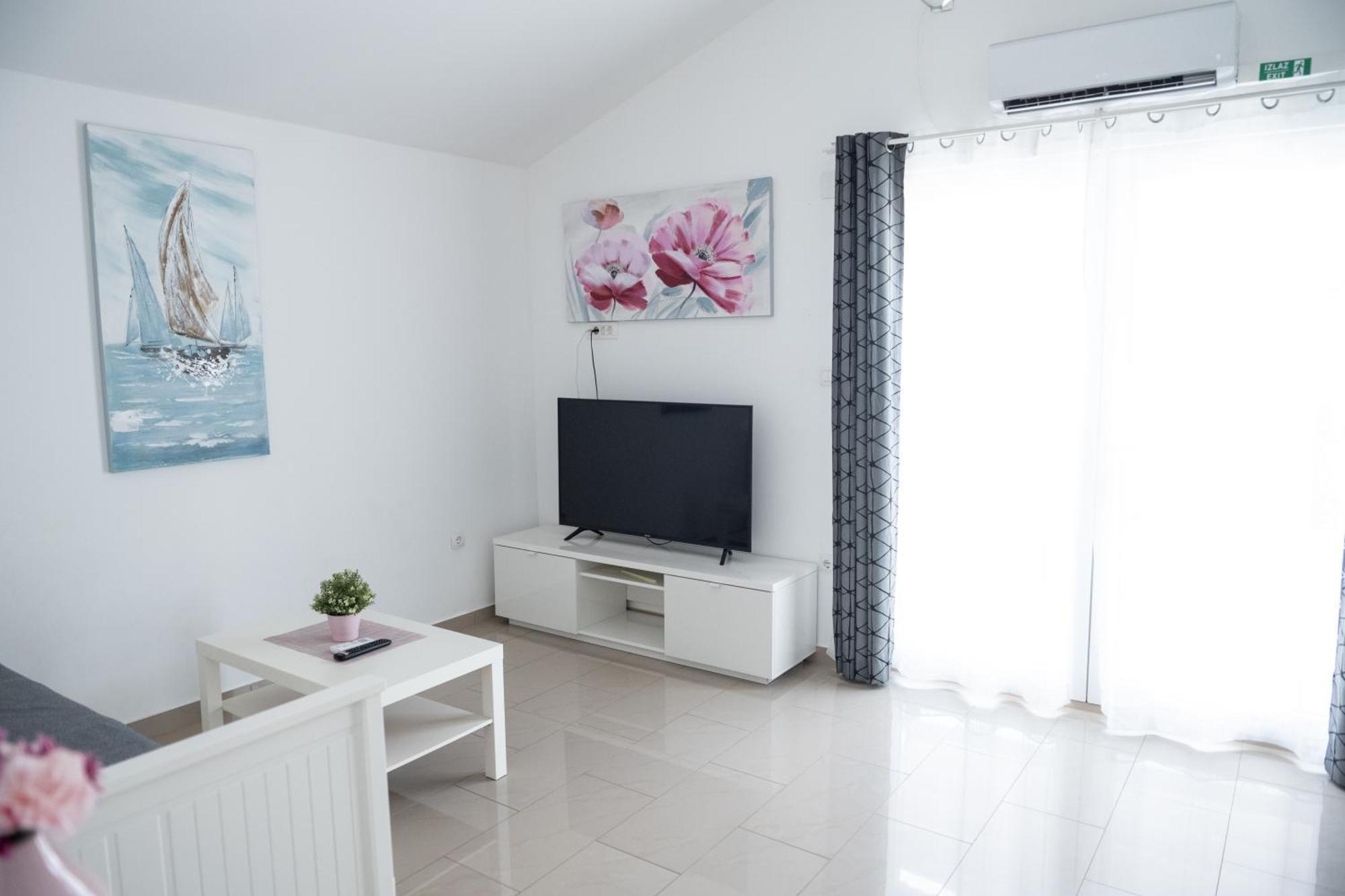 Apartments Solta Rogač المظهر الخارجي الصورة