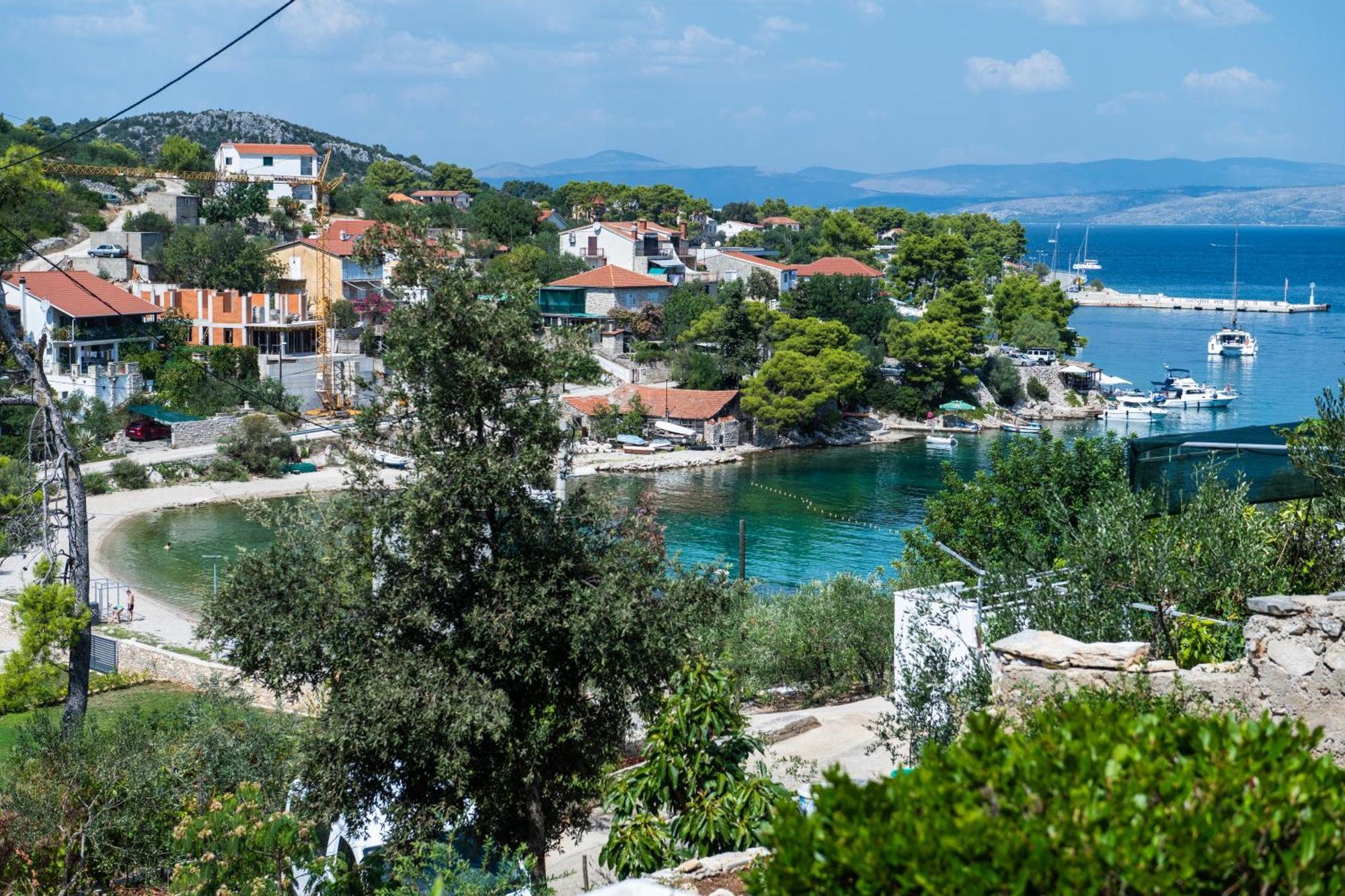 Apartments Solta Rogač المظهر الخارجي الصورة