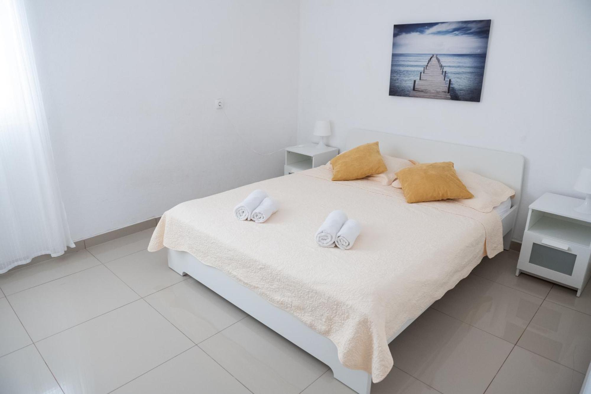 Apartments Solta Rogač المظهر الخارجي الصورة