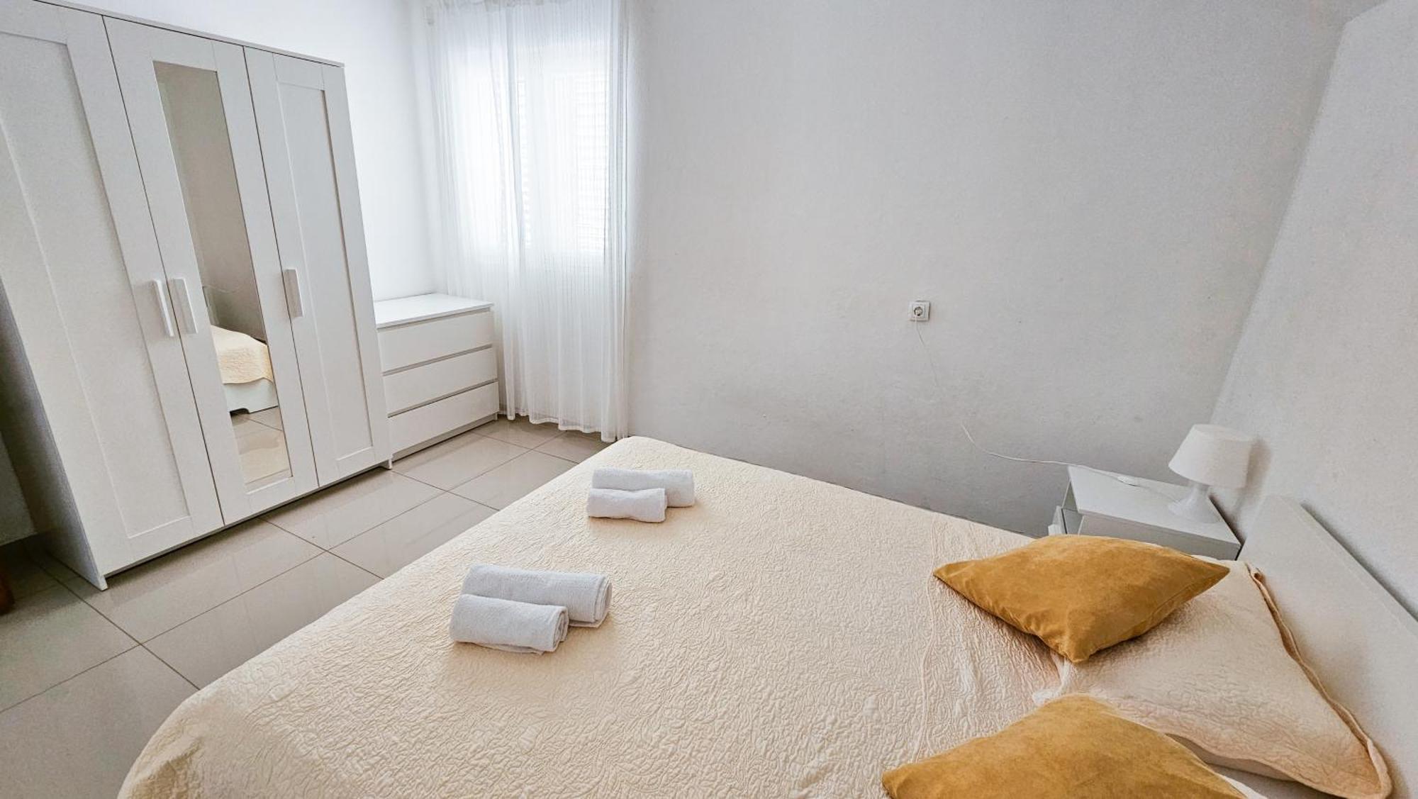 Apartments Solta Rogač المظهر الخارجي الصورة