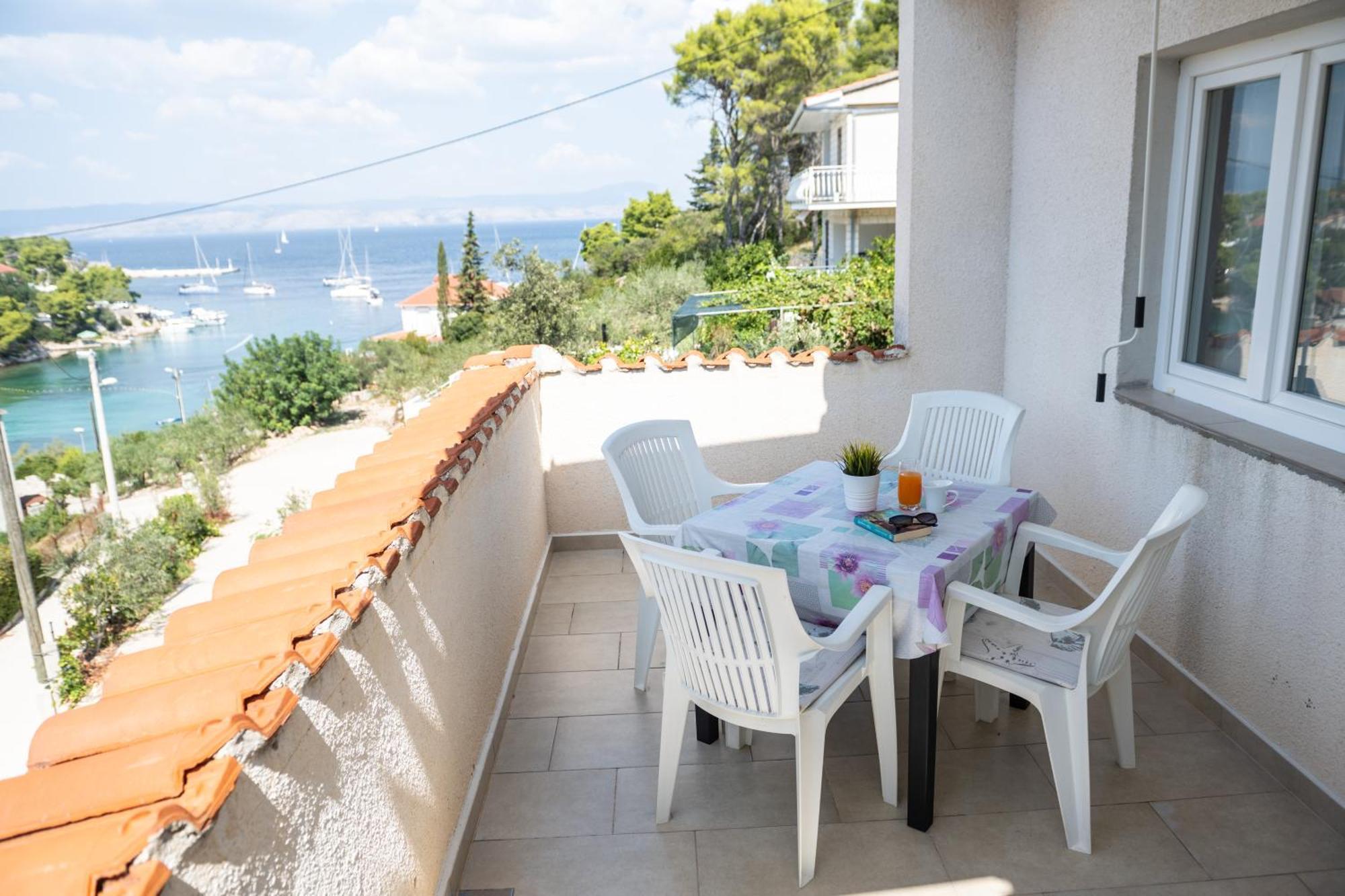 Apartments Solta Rogač المظهر الخارجي الصورة